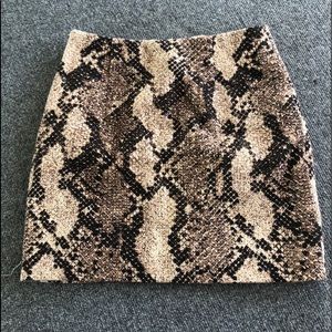 H&M Skirt 😻💫✨